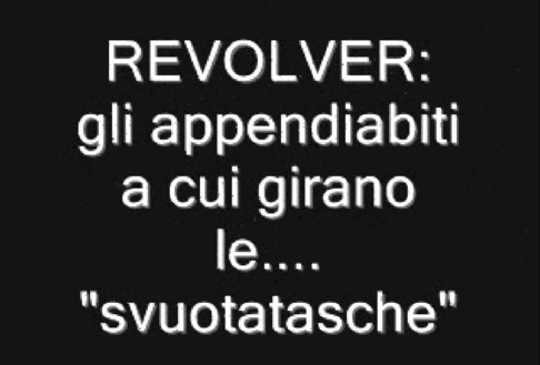 Arsen Ale | REVOLVER: gli appendiabiti a cui girano le...”svuotatasche”