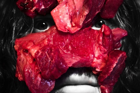 Andrea Silva | Di Carne è l’Uomo