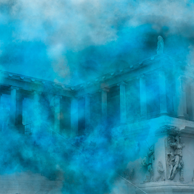  | SMOKEBOMB (PERGAMON)
