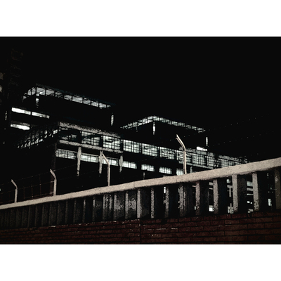  | LA FABBRICA