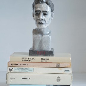  | P.P.Pasolini - busto con libri 2016