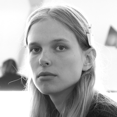  | Lina  (Elementi per una teoria della jeune-fille) - originale