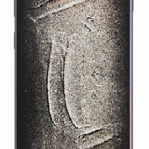  | detail SOCIAL TOUCH OF 2019 Example of footprints on model smartphone of new generation