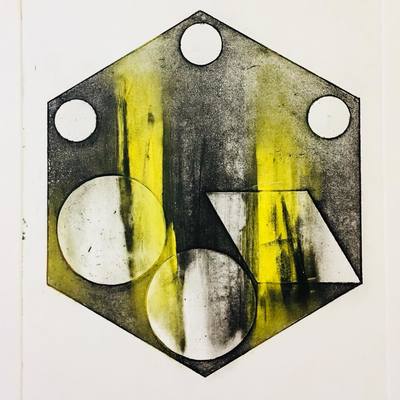 | Black and Yellow Exagono
