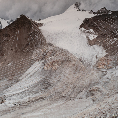 Daniela Brugger | Glacier Threads /Ghiacciaio reticolato