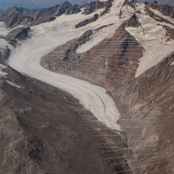 Daniela Brugger | Glacier Threads /Ghiacciaio reticolato