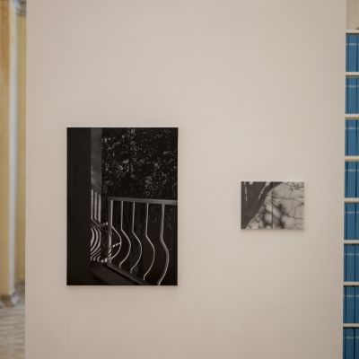  | 26 Giugno 2024, carboncino su tela, 100x70cm, 2024. 2 ottobre 2023, carboncino su tela, 30x40cm, 2023.