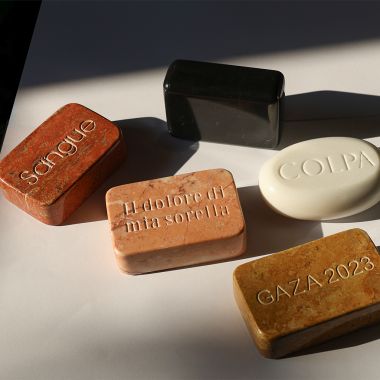 Monica Carrera | A MANO A MANO